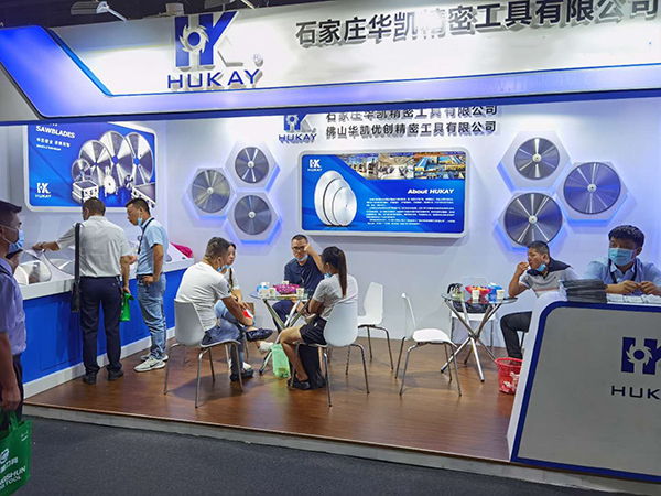 华凯参加2020年第26届铝门窗幕墙新产品博览会